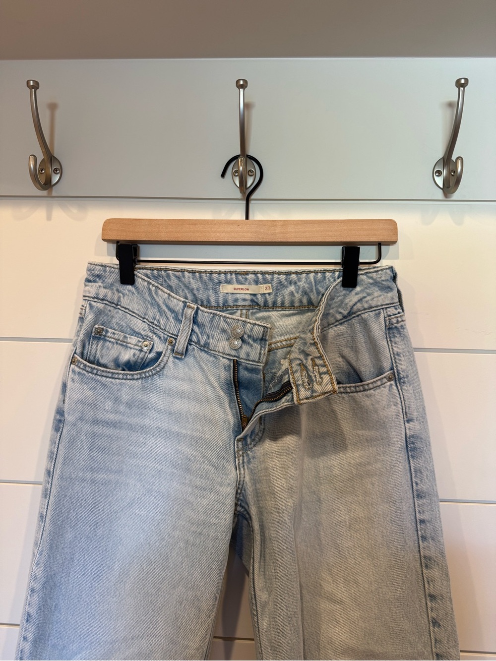 Levi’s super low loose jeans 27 - Picture 6 of 10